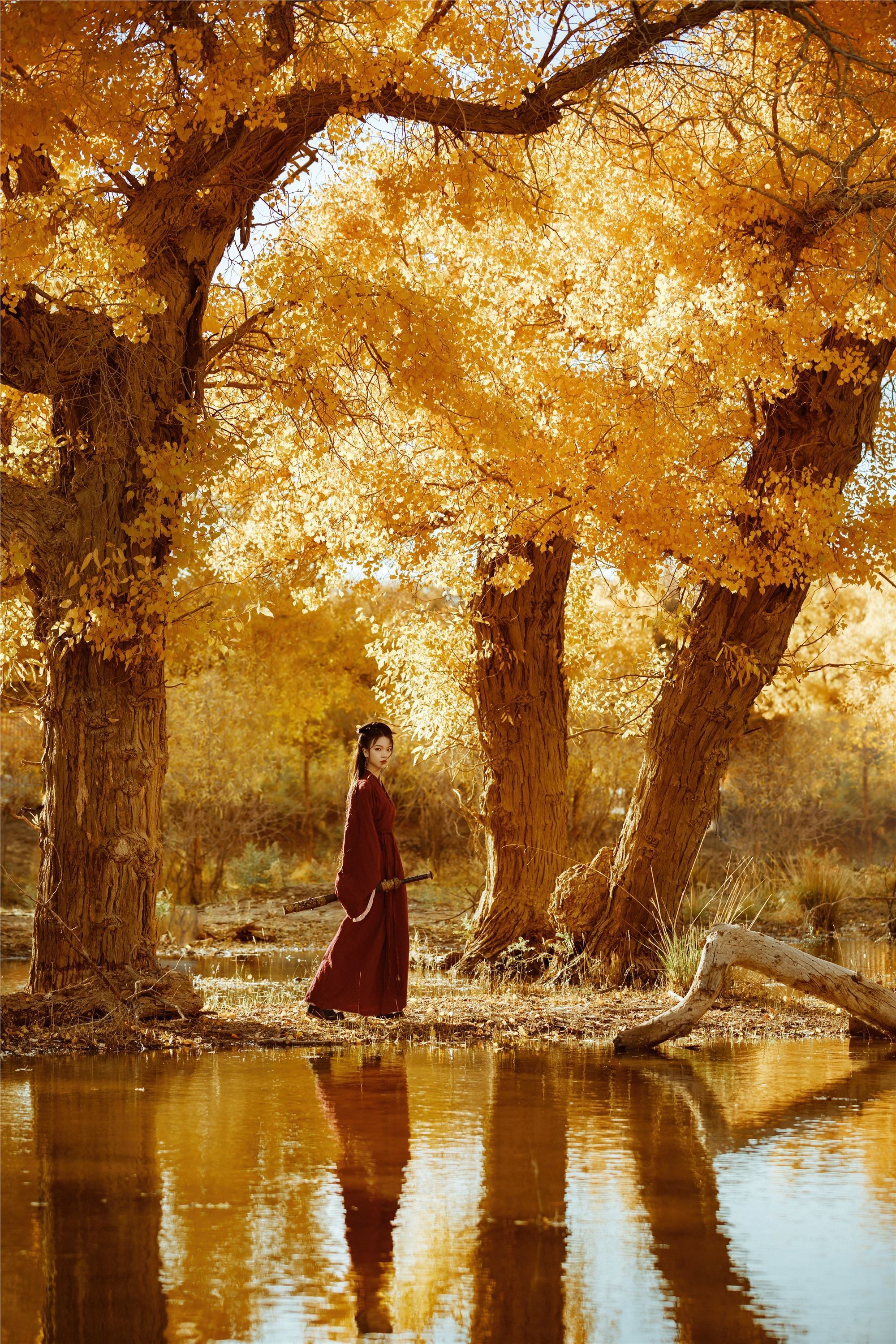 YITUYU艺图语 2021.08.12 花木兰 薄菏